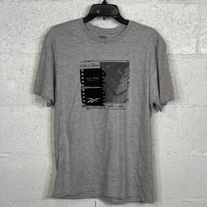 Reebok logo Graphic Cotton Short Sleeve T-shirt, heather grey small